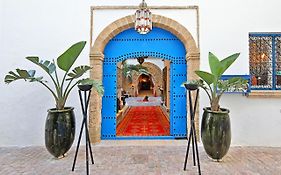 Dar L'Oussia